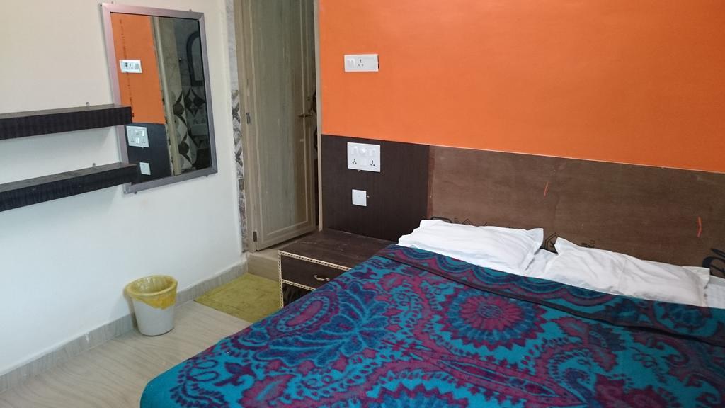 Rahul Buddha Guest House Бодх-Гая Экстерьер фото