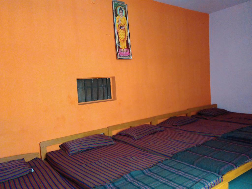 Rahul Buddha Guest House Бодх-Гая Экстерьер фото